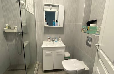 Location de chaleureux appartements de 2 pièces, 64 m², Mamaia Nord, Roumanie